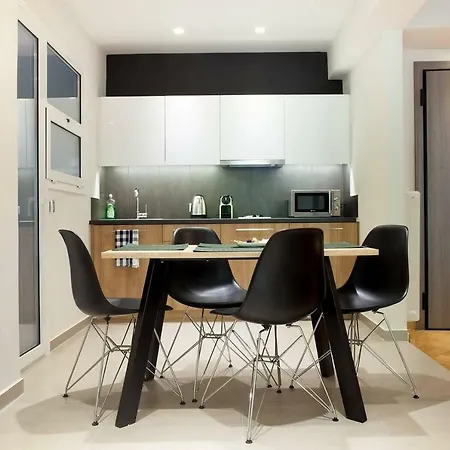Toni's Cosy Homey In The Centre *